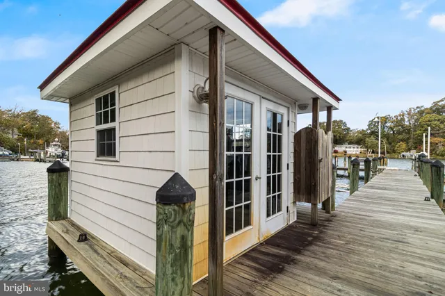 $1,740,000 | 44850 Joy Chapel Road, Hollywood, MD 20636