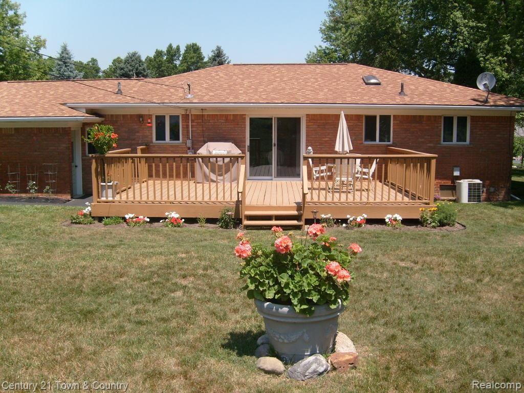 3415 Gregory Road Lake Orion, MI 48359 - Photo 22 of 24 Ready for BBQ and Summer Fun!