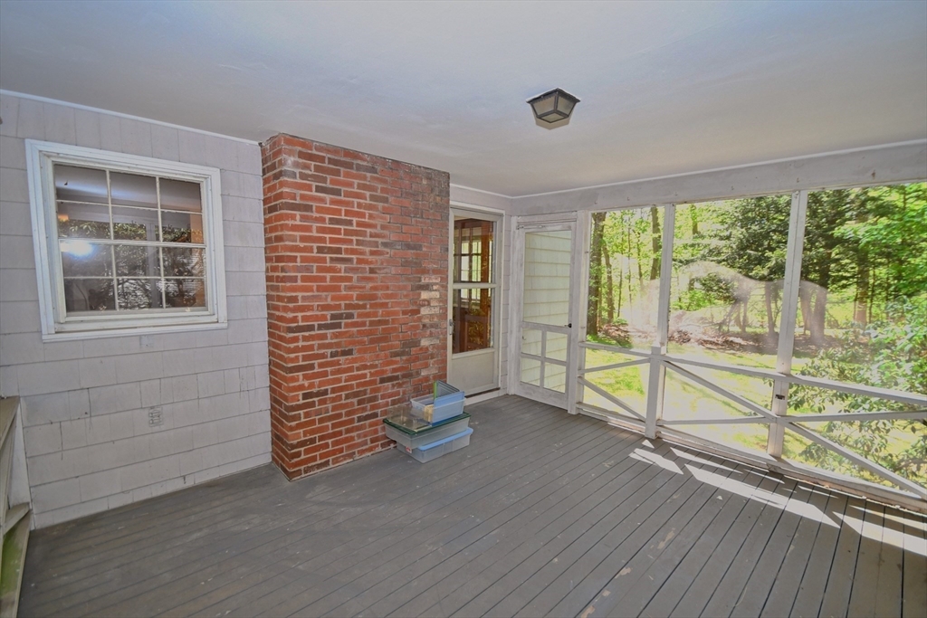 4 Applecrest Road Andover, MA 01810 - Photo 25 of 32