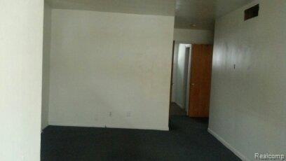774 Sumpter Road Belleville, MI 48111 - Photo 3 of 6 774 Sumpter 786.jpg