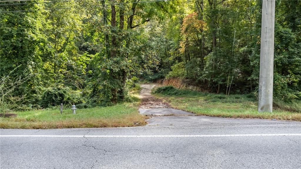 4092 Helen Highway Cleveland, GA 30528 - Photo 3 of 15 a view of a yard with a houses