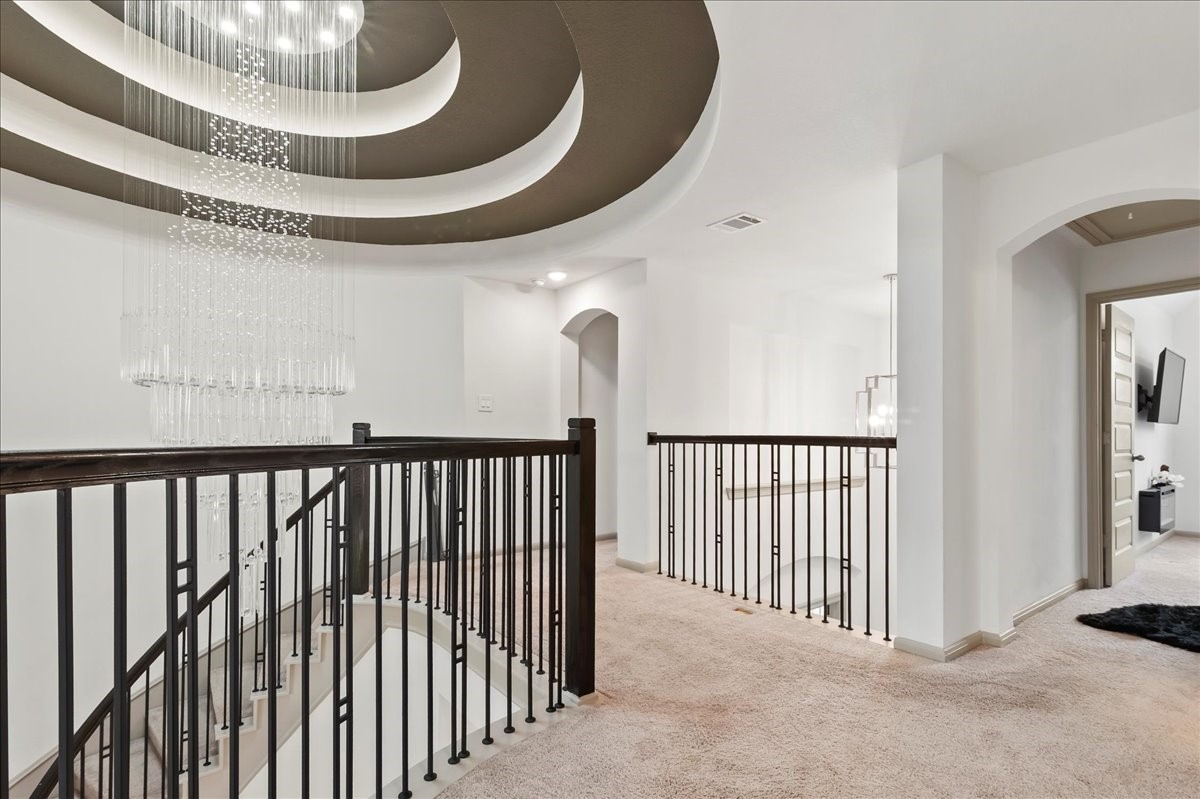 712 Fall Rock Branch Drive Conroe, TX 77304 - Photo 15 of 23 a view of a entryway