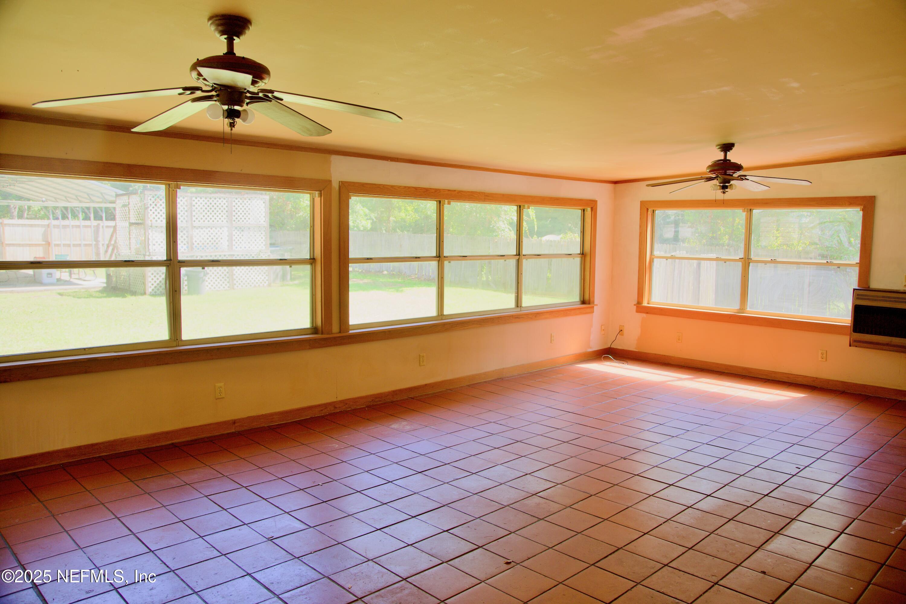 4261 Collins Road Jacksonville, FL 32244 - Photo 10 of 22 Collins Rd4