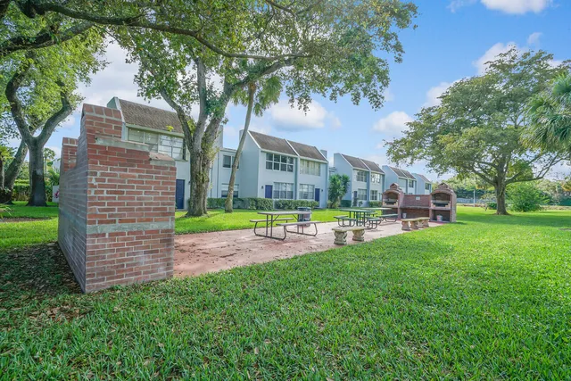 $2,300 | 2900 Southwest 22nd Avenue, Unit 5170, Delray Beach, FL 33445