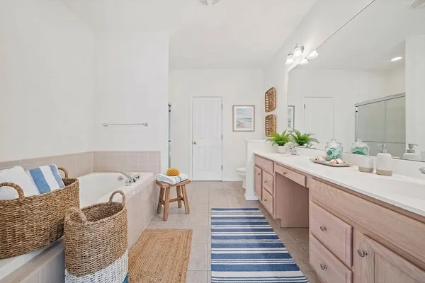 $699,900 | 10 Spyglass Landing Drive, Unit 10, Marshfield, MA 02050