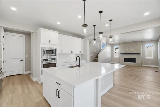 $679,990 | 6141 North Torva Avenue, Meridian, ID 83646