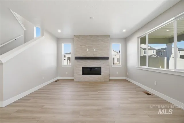 $679,990 | 6141 North Torva Avenue, Meridian, ID 83646