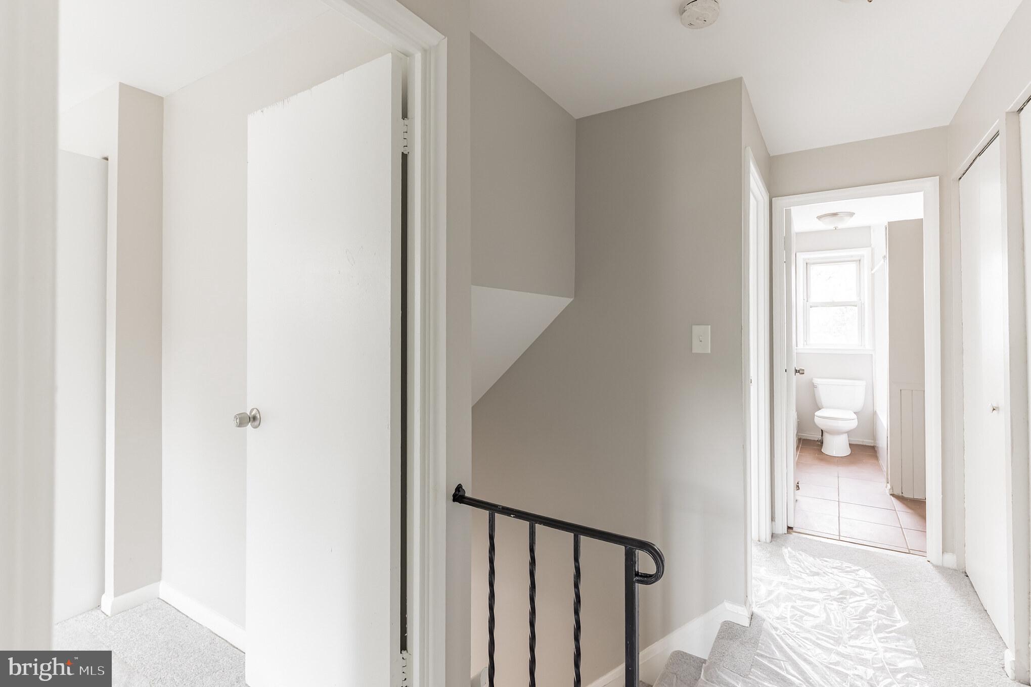5445 Whitwood Road Baltimore, MD 21206 - Photo 13 of 30 Gallery Image 13