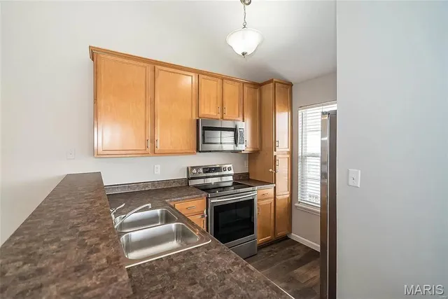 $1,535 | 6300 Spring River Drive, Unit 3A, O'Fallon, MO 63368