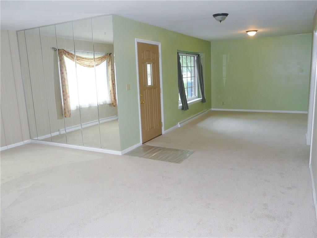 932 Park Road Anderson, IN 46011 - Photo 3 of 22 Gallery Image 3