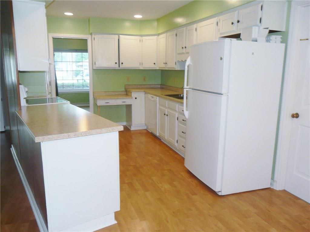 932 Park Road Anderson, IN 46011 - Photo 5 of 22 Gallery Image 5