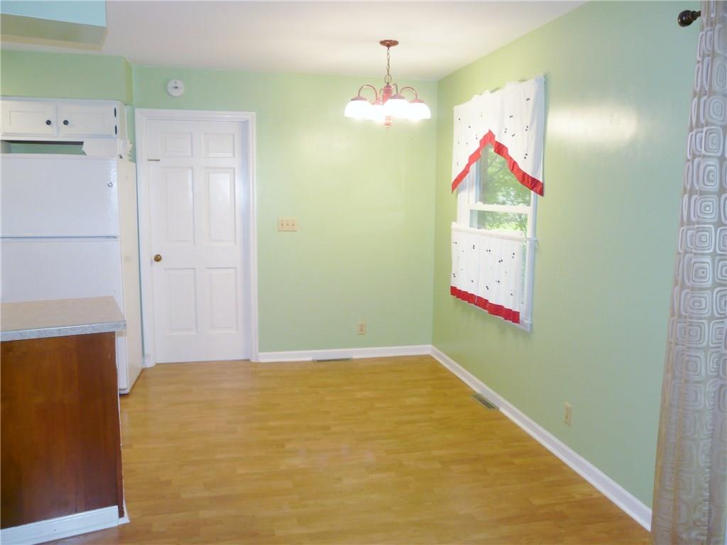 932 Park Road Anderson, IN 46011 - Photo 7 of 22 Gallery Image 7