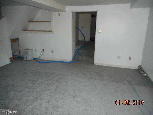 2806 Mountain Road Joppa, MD 21085 - Photo 5 of 11 Interior (General)