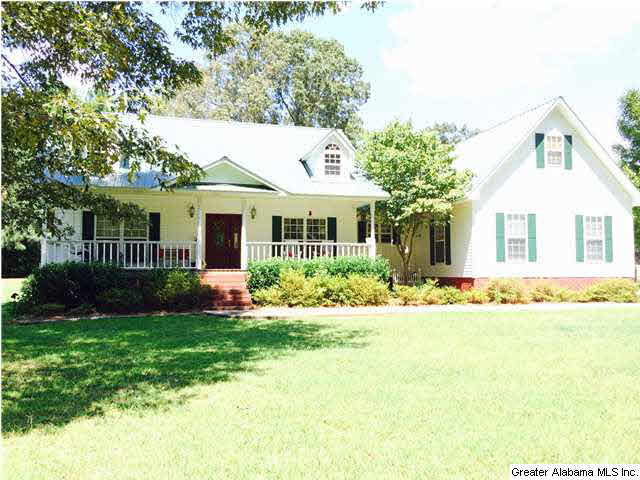 2335 Holmans Cross Road Sylacauga, AL 35150 - Photo 1 of 16
