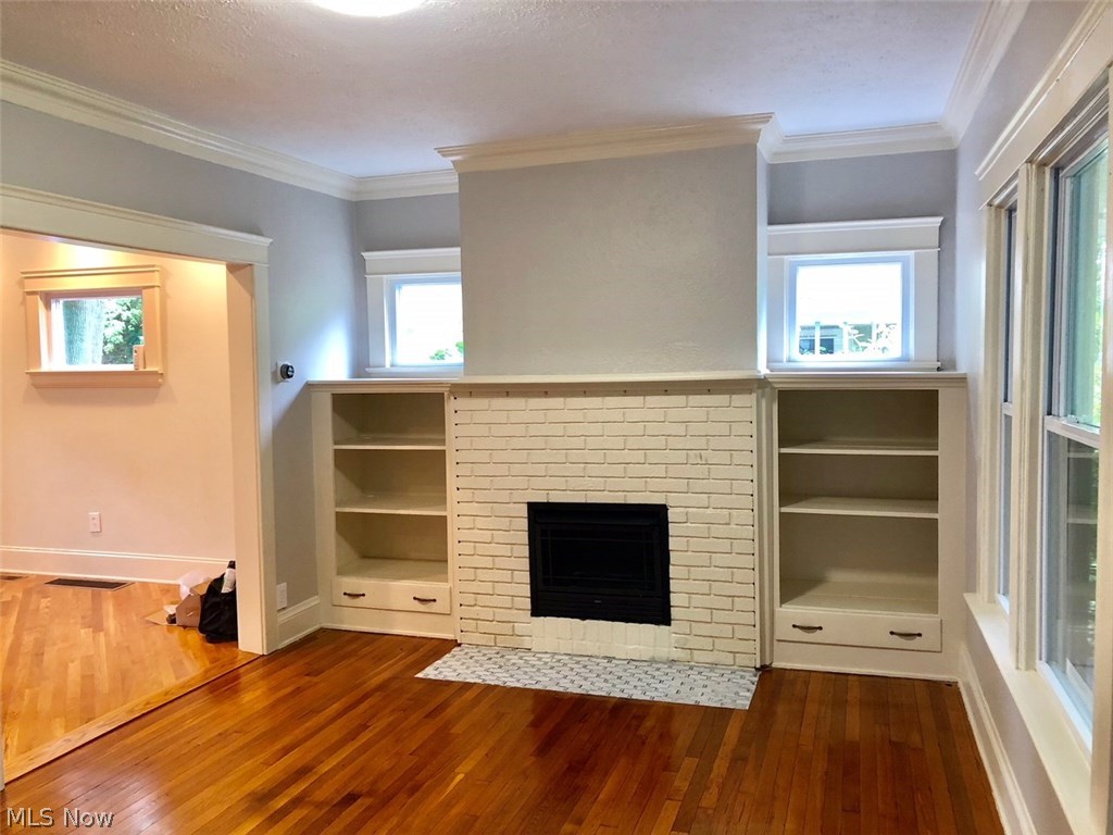 2612 Princeton Road Cleveland, OH 44118 - Photo 2 of 29 Gallery Image 2