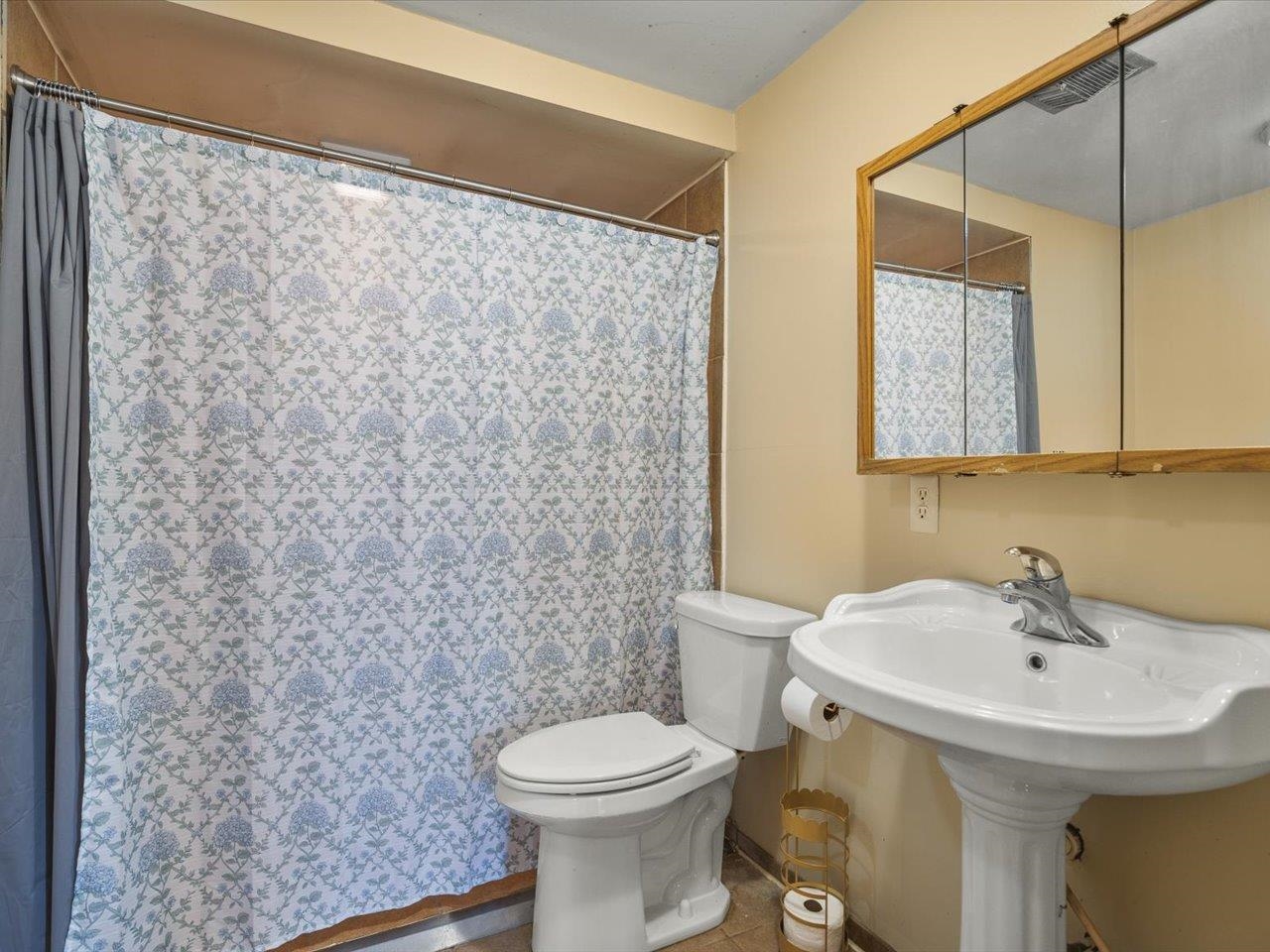 7423 Cadet Road Machesney Park, IL 61115 - Photo 15 of 33