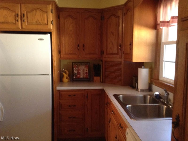 438 East High Street Flushing, OH 43977 - Photo 17 of 29