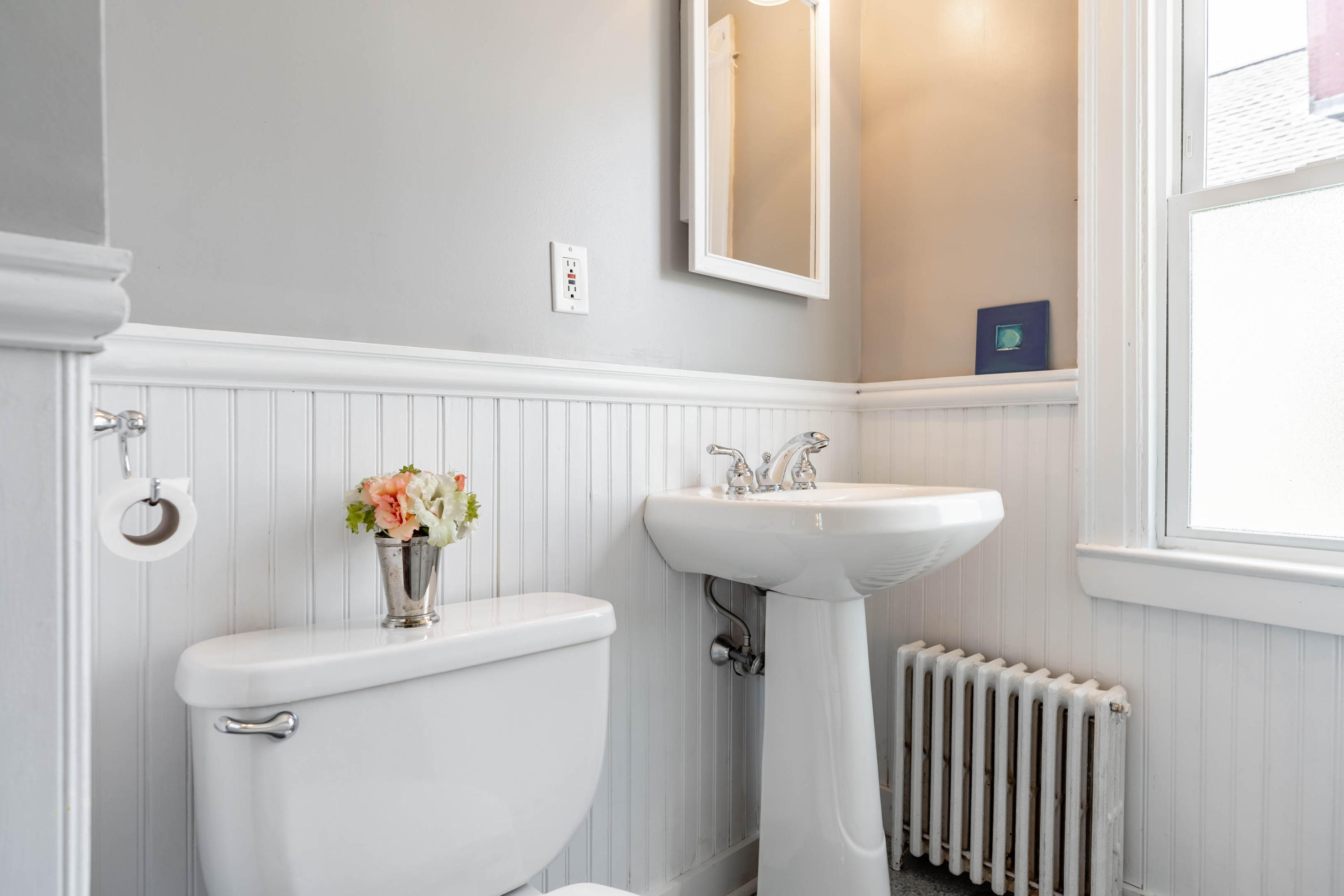 161 Clinton Street Portland, ME 04103 - Photo 23 of 37 3-2nd Floor-11