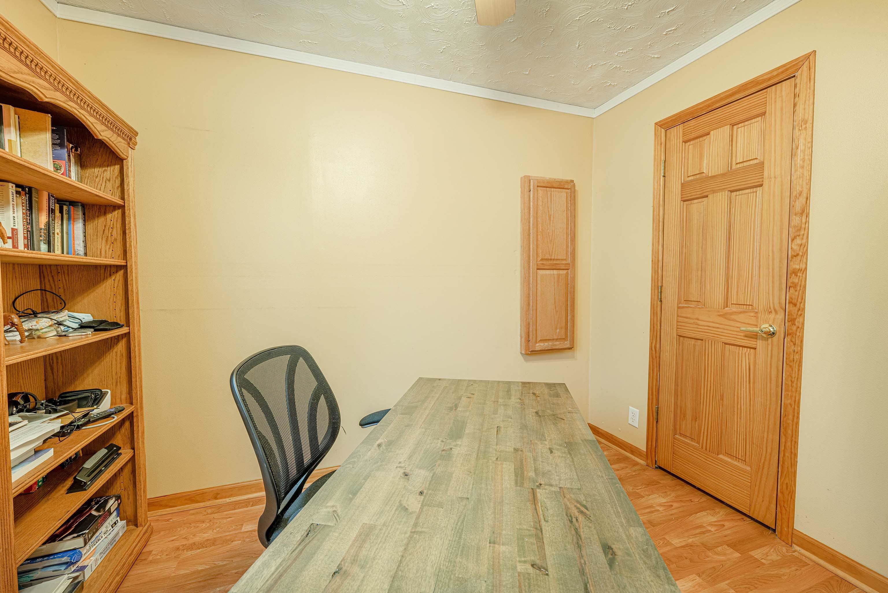 936 Ridgewood Way Madison, WI 53713 - Photo 15 of 27