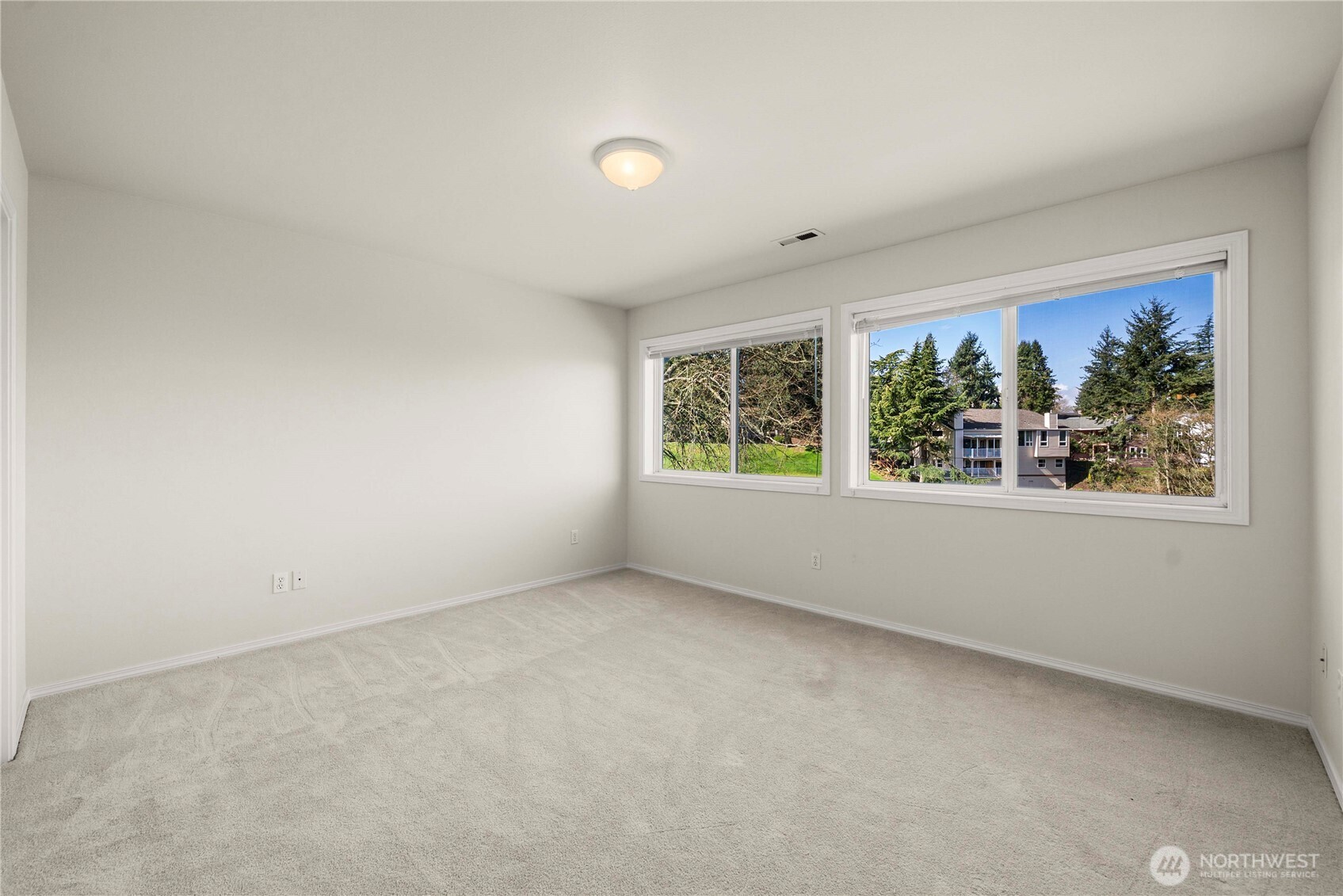 31425 36th Avenue Southwest Federal Way, WA 98023 - Photo 32 of 39
