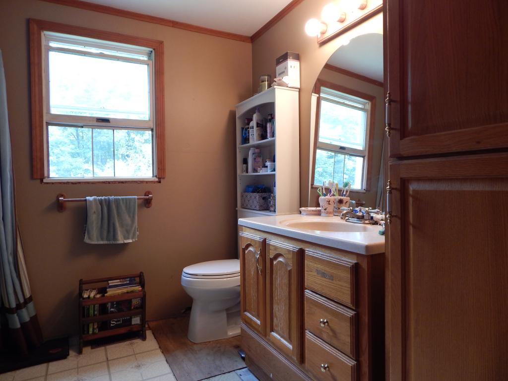 63 Squantum Road Jaffrey, NH 03452 - Photo 11 of 22