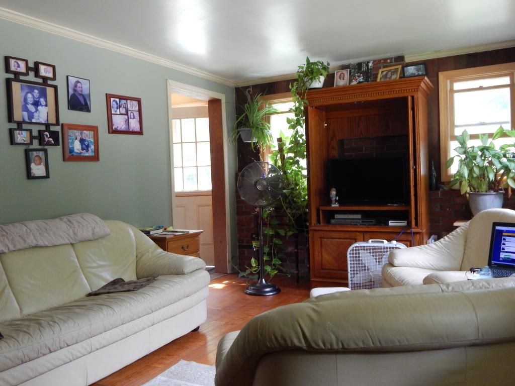 63 Squantum Road Jaffrey, NH 03452 - Photo 8 of 22