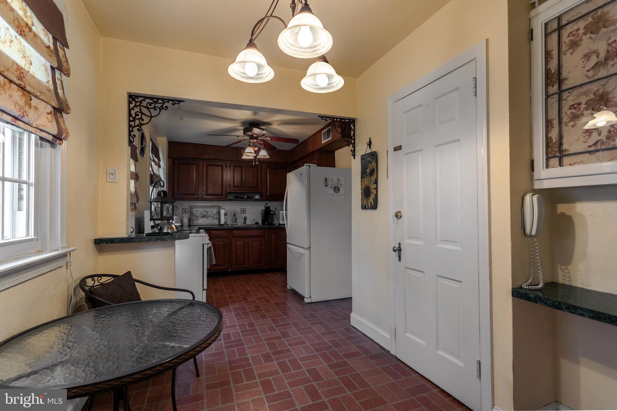 406 Mill Road Havertown, PA 19083 - Photo 14 of 30