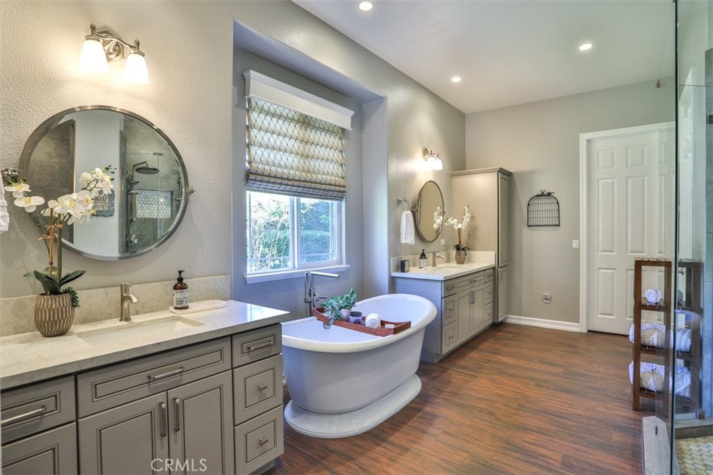 12619 Rustic Oak Court Rancho Cucamonga, CA 91739 - Photo 36 of 75 Primary bathroom