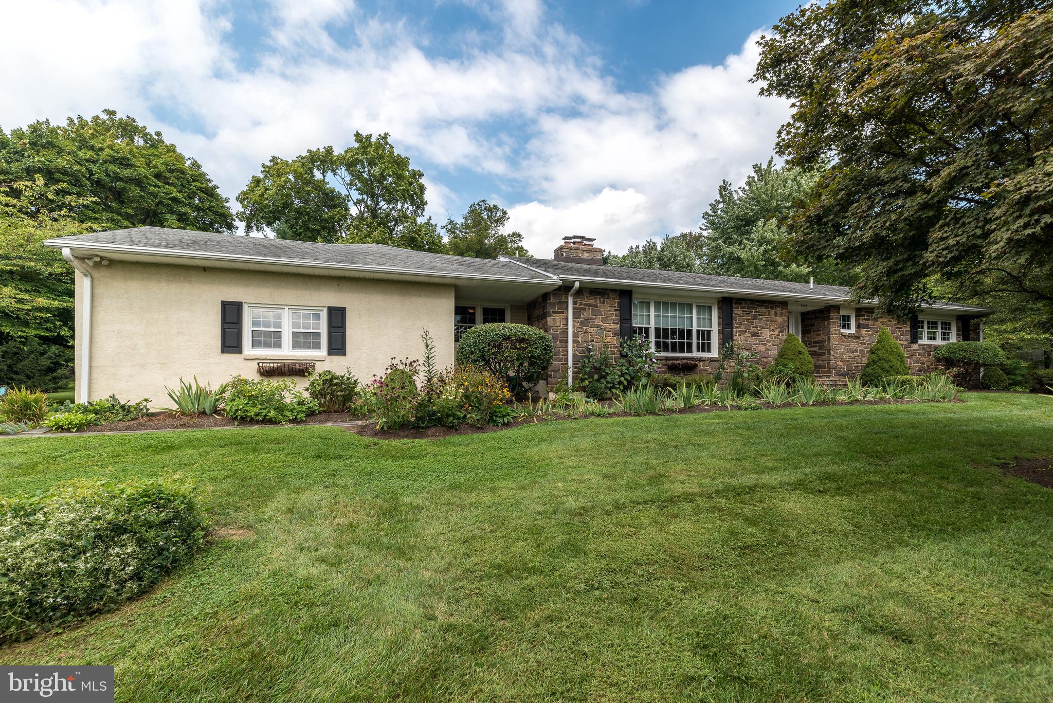 4114 York Rd. Doylestown, PA 18902 - Photo 1 of 28