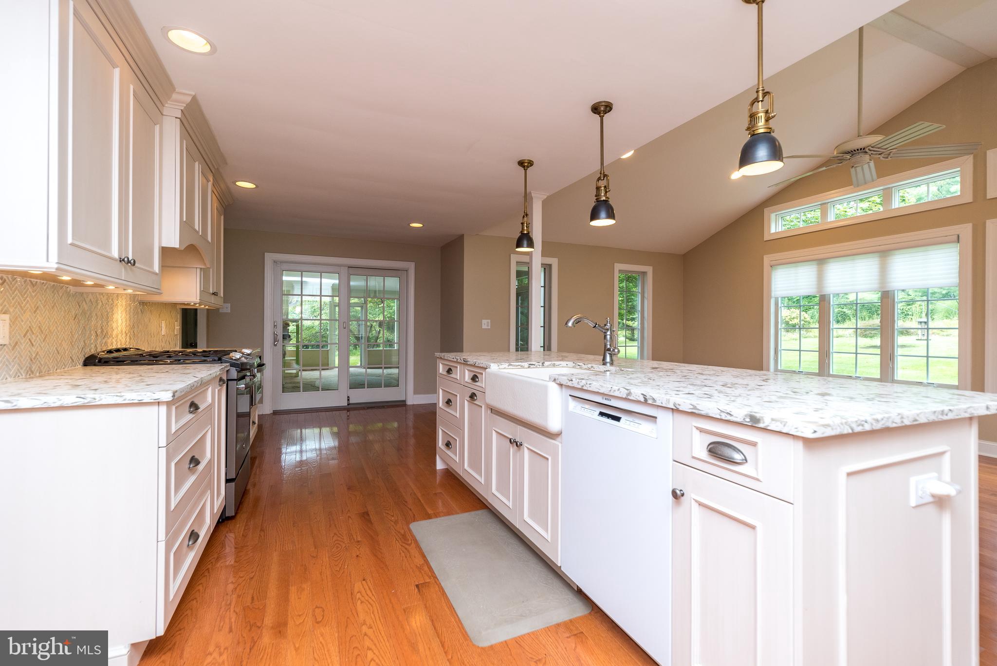 4114 York Rd. Doylestown, PA 18902 - Photo 7 of 28