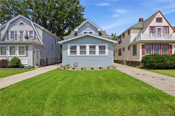 $416,216 | 216 Sanders Road, Buffalo, NY 14216