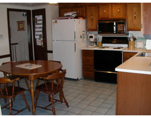 32 Longbow Road Danvers, MA 01923 - Photo 6 of 7 Gallery Image 6