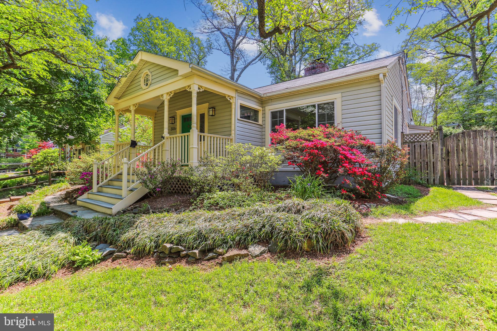 306 Dennis Avenue Silver Spring, MD 20901 - Photo 2 of 61