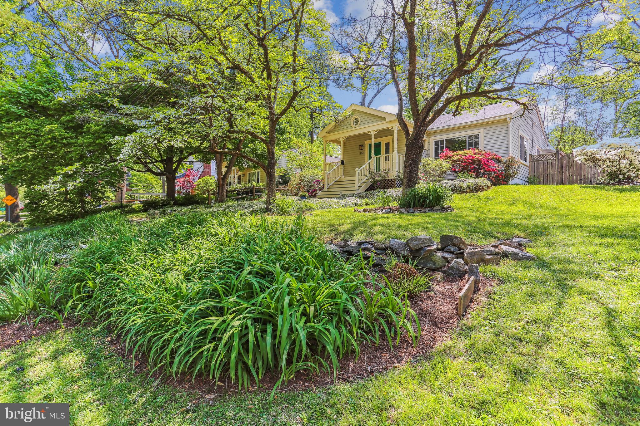 306 Dennis Avenue Silver Spring, MD 20901 - Photo 4 of 61