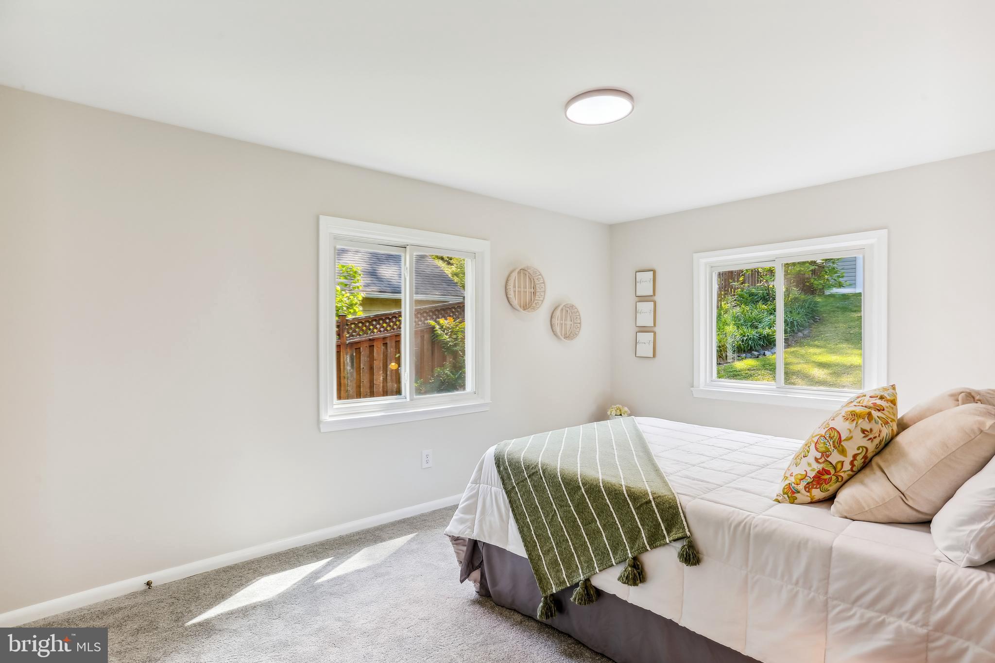 306 Dennis Avenue Silver Spring, MD 20901 - Photo 41 of 61 Overlooks gardens