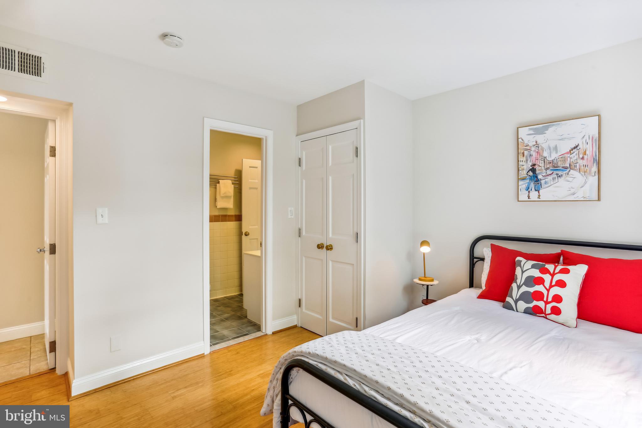 306 Dennis Avenue Silver Spring, MD 20901 - Photo 46 of 61 Bath ensuite