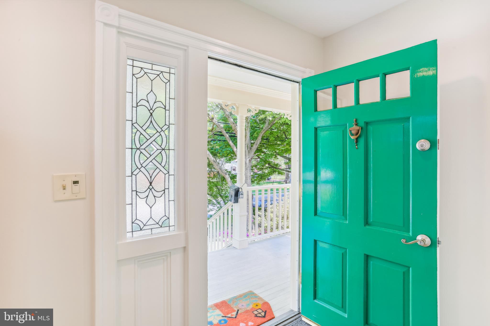 306 Dennis Avenue Silver Spring, MD 20901 - Photo 9 of 61