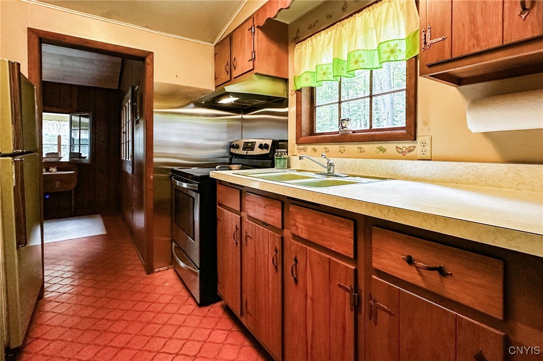 208 Joy Tract Road Webb, NY 13420 - Photo 7 of 19