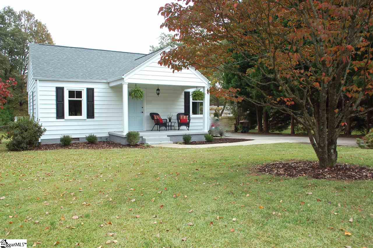 325 Parkins Mill Road Greenville, SC 29607 - Photo 2 of 35