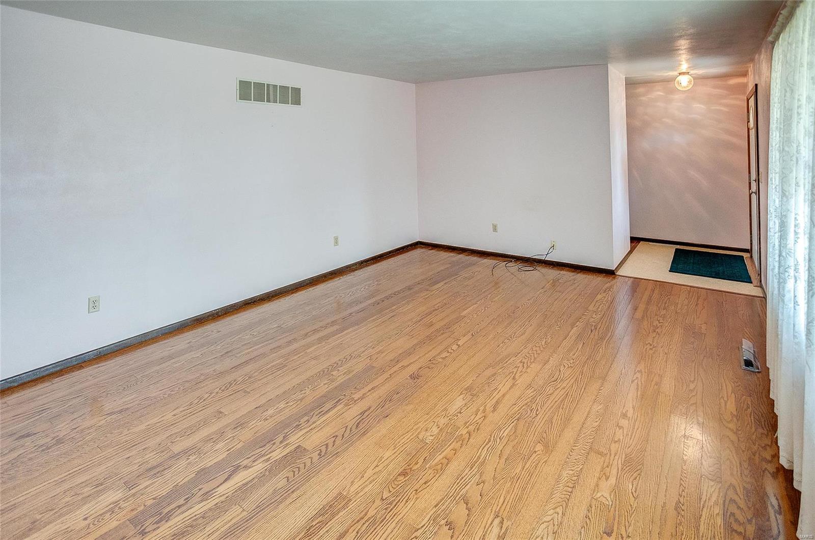 2233 Monterey Drive Belleville, IL 62221 - Photo 15 of 37