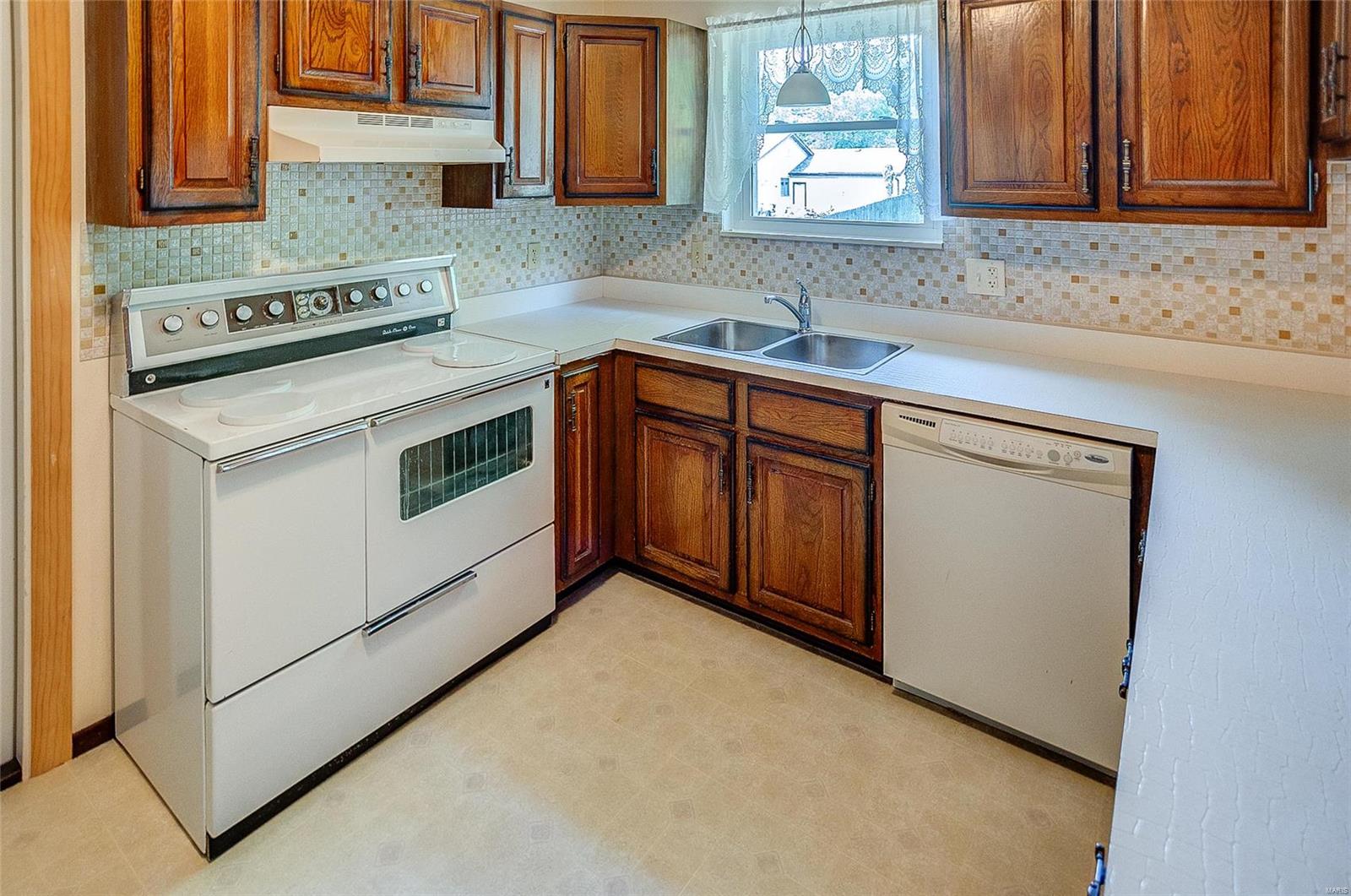 2233 Monterey Drive Belleville, IL 62221 - Photo 21 of 37