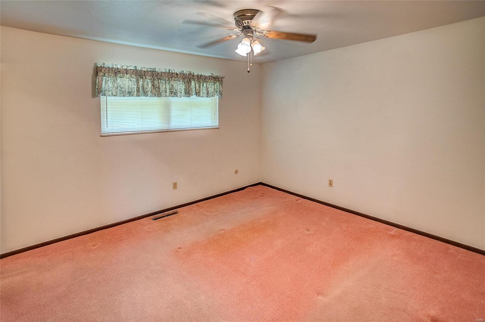 2233 Monterey Drive Belleville, IL 62221 - Photo 24 of 37