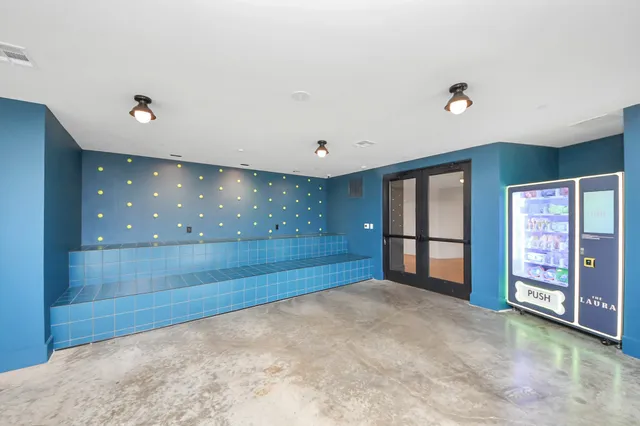 $1,498 | 2810 Riverby Road, Unit 263, Houston, TX 77020