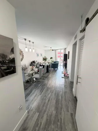 $2,200 | 1750 West 46th Street, Unit 312, Hialeah, FL 33012