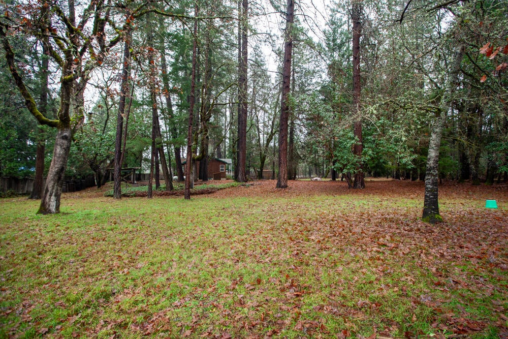 3754 New Hope Road Grants Pass, OR 97527 - Photo 6 of 17 IMG_0045-HDR