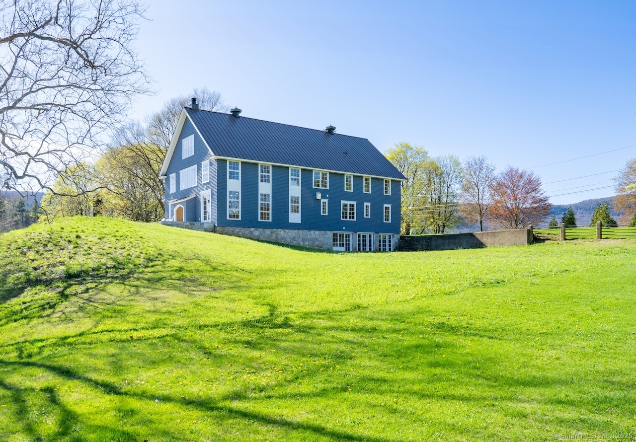 65 Hammertown Road Salisbury, CT 06068 - Photo 15 of 39