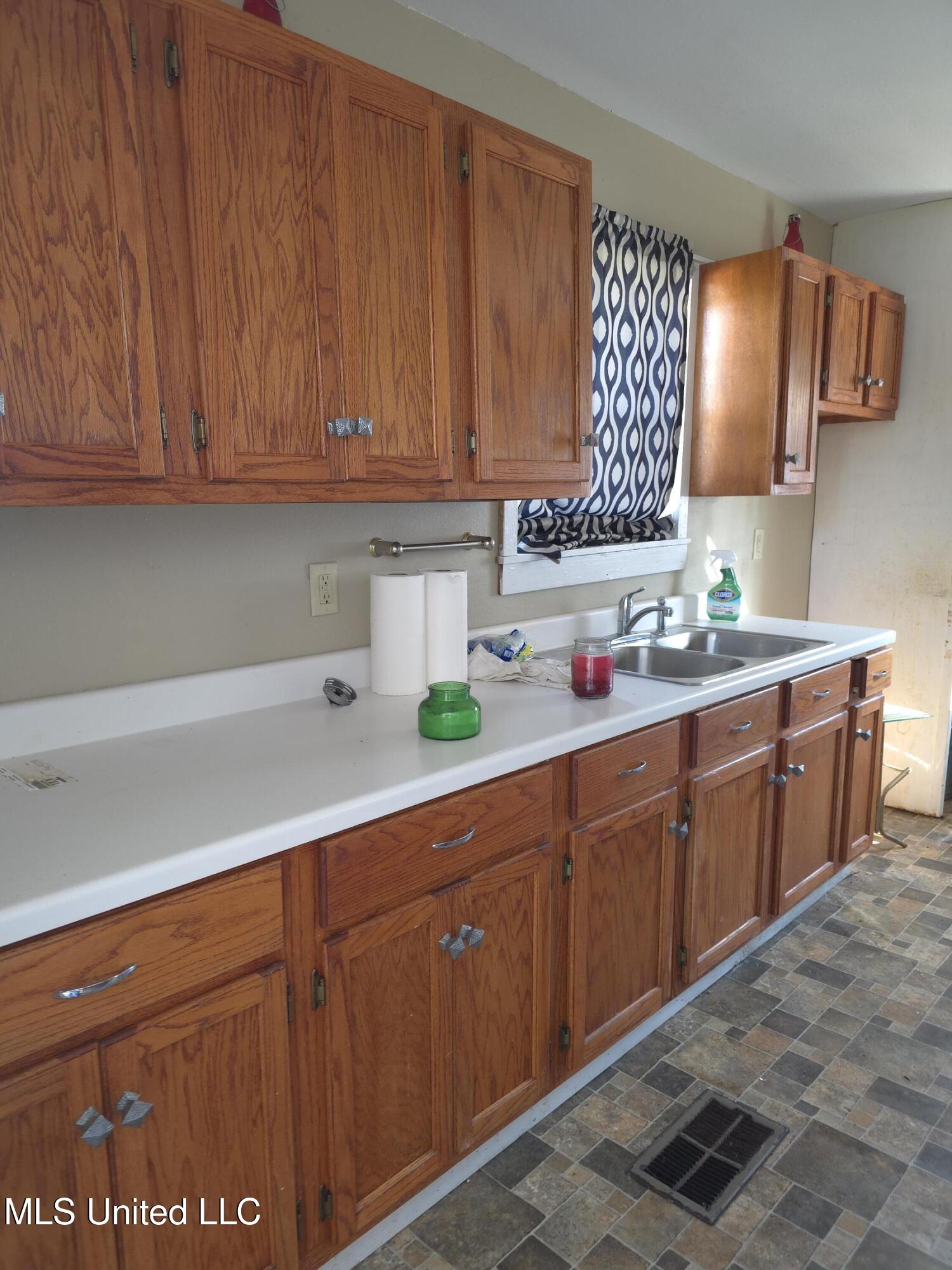 503 South Canal Street Natchez, MS 39120 - Photo 17 of 25 15115