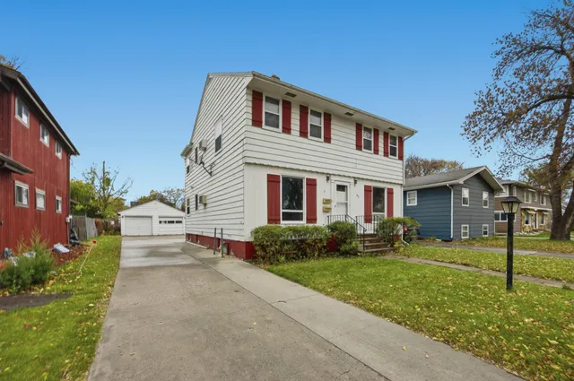 $274,900 | 1316 8th Street North, Fargo, ND 58102