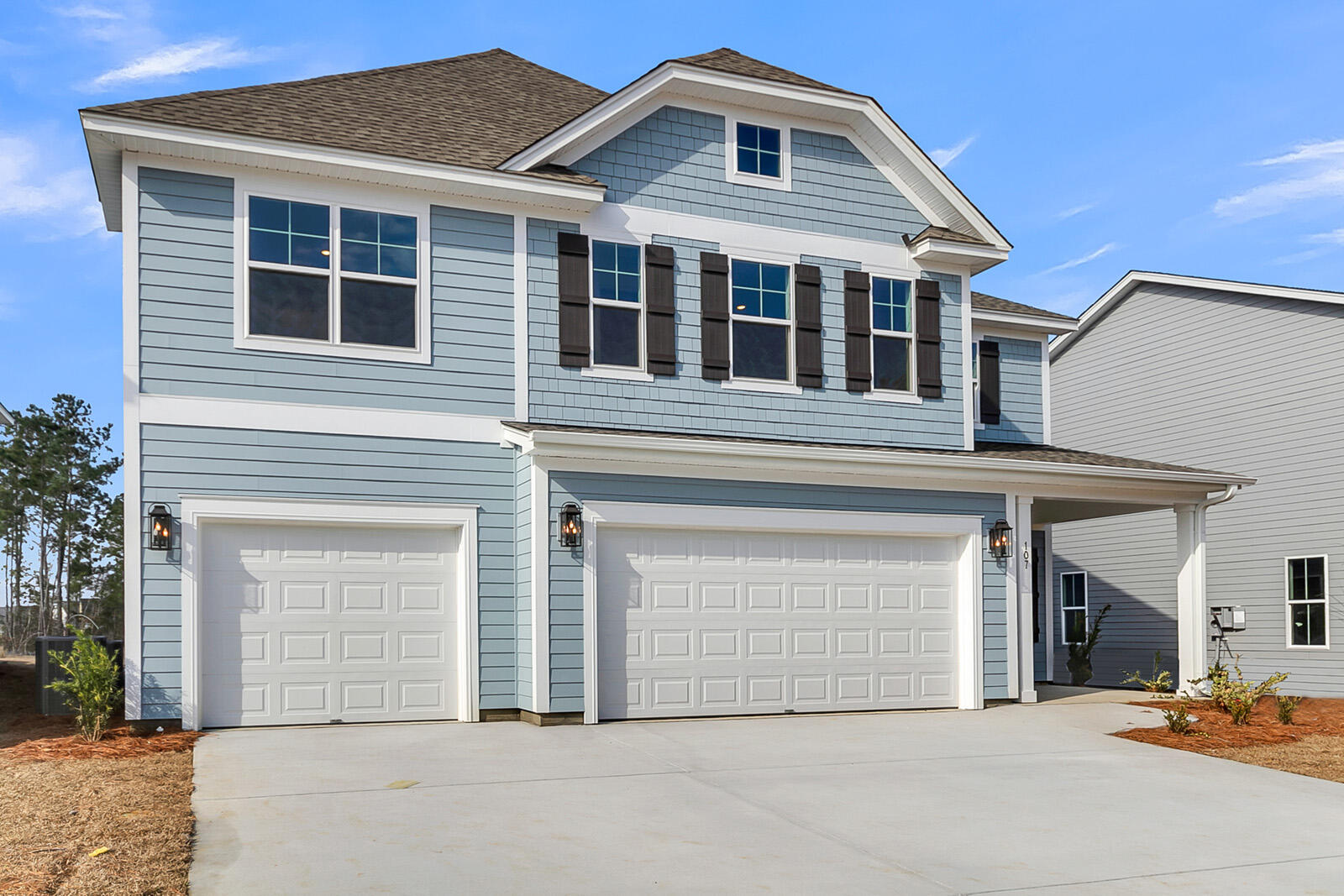 107 Grange Circle Summerville, SC 29486 - Photo 2 of 56 FMWeb01