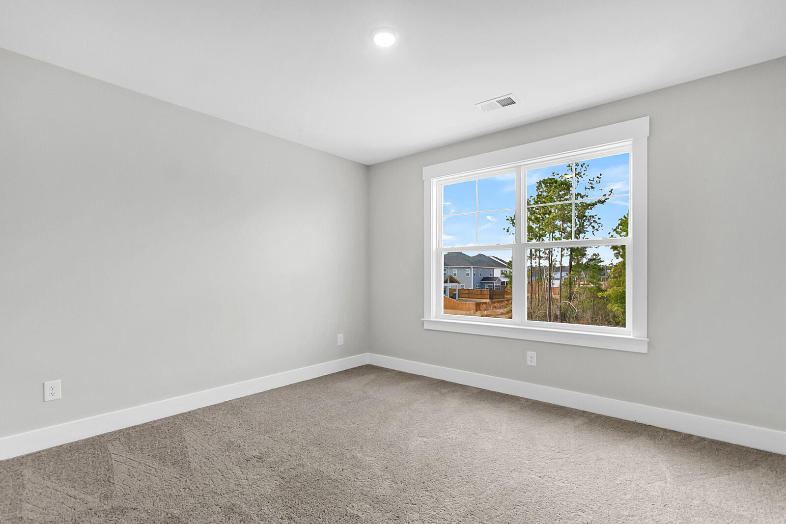 107 Grange Circle Summerville, SC 29486 - Photo 44 of 56 FMWeb43